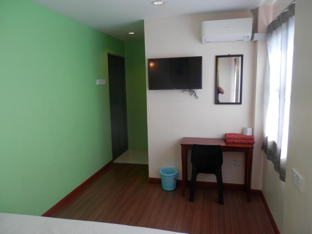 Malacca Travellers Planet Hotel & Guesthouse מראה חיצוני תמונה