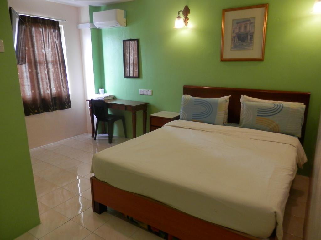 Malacca Travellers Planet Hotel & Guesthouse מראה חיצוני תמונה