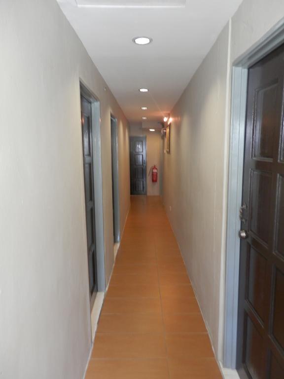Malacca Travellers Planet Hotel & Guesthouse מראה חיצוני תמונה