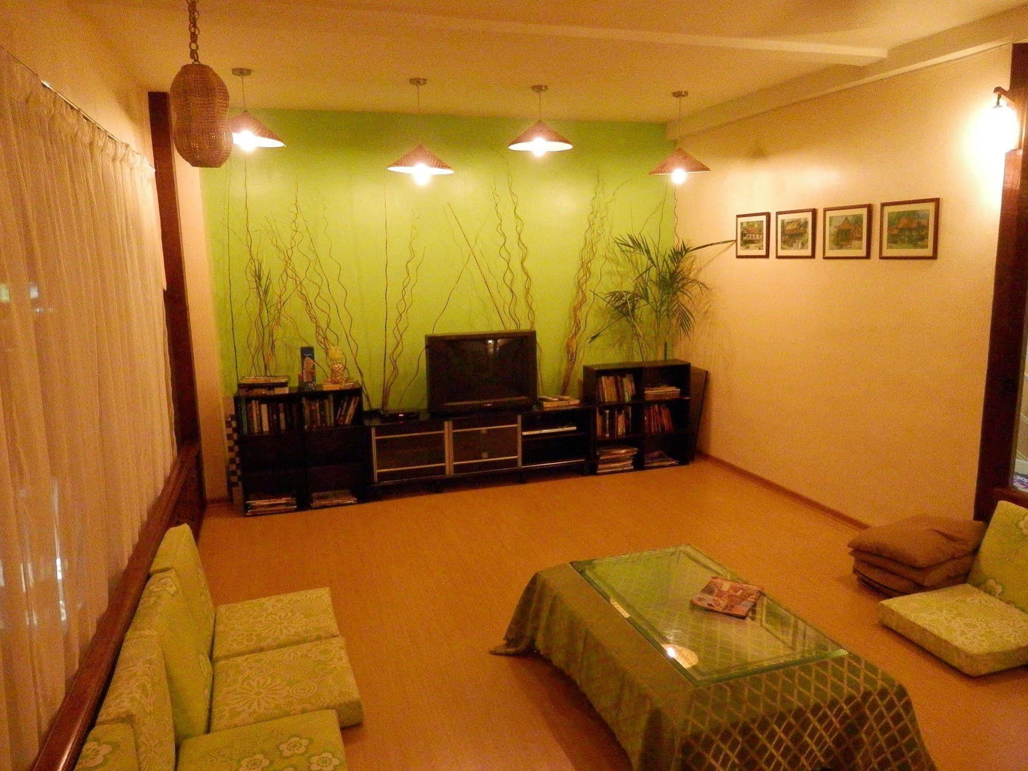 Malacca Travellers Planet Hotel & Guesthouse מראה חיצוני תמונה