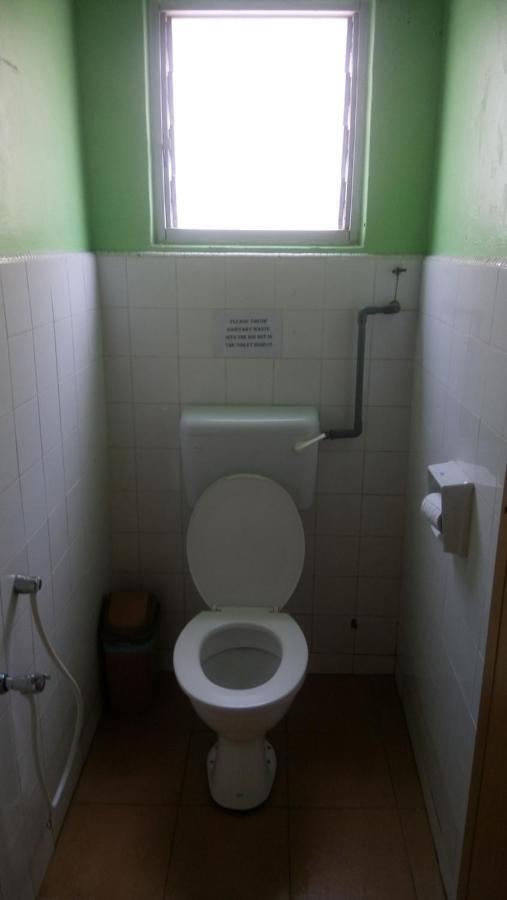 Malacca Travellers Planet Hotel & Guesthouse מראה חיצוני תמונה
